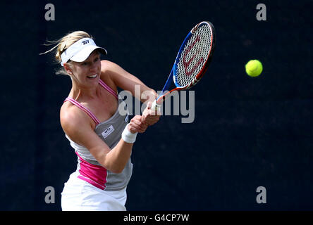 Tennis - 2011 AEGON Classic - 3° giorno - Edgbaston Priory Club. Alison Riske degli Stati Uniti in azione Foto Stock