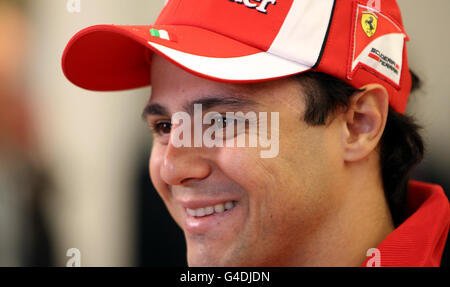 Il pilota Ferrari di Formula uno Felipe massa durante l'apertura del Ferrari Atelier al Berkeley Hotel di Londra. Foto Stock