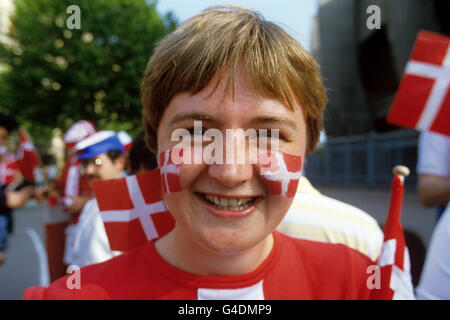 Calcio - Campionati Europei Francia 1984 - Gruppo uno - Danimarca - Francia - Parc des Princes Foto Stock