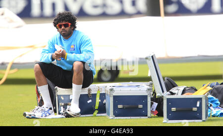 Cricket - 2011 NatWest Series - seconda Giornata Internazionale - Inghilterra / Sri Lanka - Sri Lanka Nets Session - Headingley. Il Lasith Malinga dello Sri Lanka Foto Stock