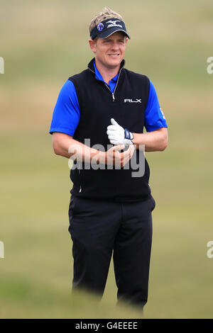 Golf - l'Open Championship 2011 - Anteprima giorno due - Royal St George's. L'inglese Luke Donald durante l'anteprima del giorno due Foto Stock