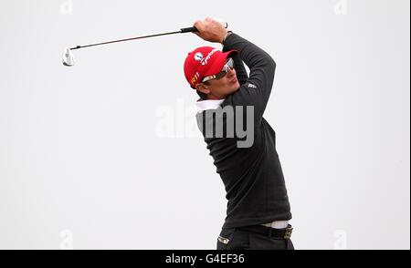 Golf - Campionato aperto 2011 - primo giorno - Royal St George's. La Justin Rose dell'Inghilterra si tee via Foto Stock