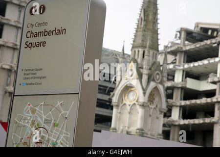 Demolizione della Biblioteca centrale di Chamberlain Square, Birmingham REGNO UNITO. Foto Stock