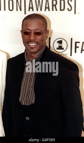 VH-1 FASHION AWARDS. PA NEWS PHOTO 24/10/98 L'ATTORE AMERICANO WESLEY SNIPES AI VH-1 FASHION AWARDS DI NEW YORK. Foto Stock