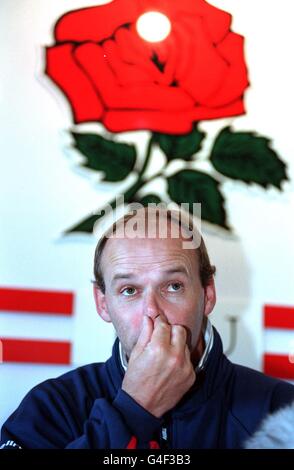 Rugby Union - Inghilterra News Conferenza - Roehampton Foto Stock