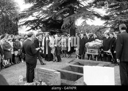 Musica - Rolling Stones - i funerali di Brian Jones - Cheltenham Foto Stock