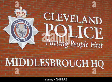 Una visione generale del quartier generale della polizia di Cleveland a Middlesbrough, dopo che il Constable capo della polizia di Cleveland Sean Price e il suo vice Derek Bonnard sono stati arrestati da detective che indagano su accuse di cattiva condotta, abuso di posizione e pratiche di corruzione. Foto Stock