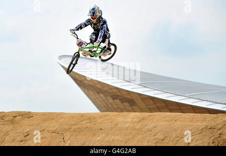 Escursioni in bicicletta - UCI BMX Supercross World Cup e Londra 2012 Evento di prova - Olympic Park Foto Stock