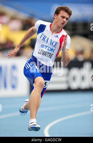 Christophe Lemaitre in Francia gareggia nei riscaldatori da 200 m maschile Foto Stock