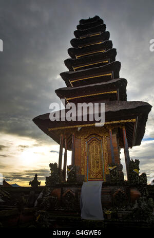 Pura Ulundanu Batur tempio, l'importante tempio indù di Kintamani, isola di Bali, Indonesia Foto Stock