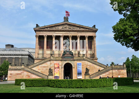 Vecchia galleria nazionale (Alte Nationalgalerie) sull'isola dei musei (Museumsinsel) Berlino Germania Foto Stock