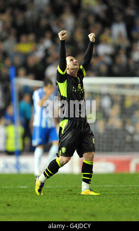 Calcio - Npower Football League Championship - Brighton and Hove Albion / Leeds United - AMEX Stadium. Ross McCormack di Leeds United festeggia al fischio finale Foto Stock