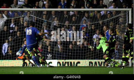 Calcio - Npower Football League Championship - Birmingham City / Leeds United - St Andrews. Nikola Zigic di Birmingham City segna l'obiettivo di apertura del gioco Foto Stock