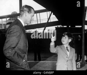 Royalty - Duca di Edimburgo World Tour - Aeroporto di Heathrow Foto Stock