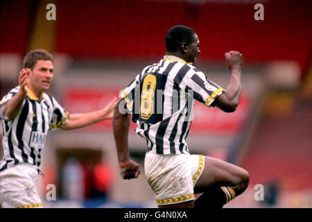 Calcio - Anglo finali di Coppa Italia - Notts County v Ascoli - Wembley Stadium Foto Stock