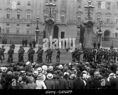 Re Giorgio V/Buckingham Palace Foto Stock