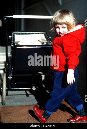 Un album di famiglia di foto di Lady Diana Spencer al Park House di Sandringham, Norfolk, scattata quando era una bambina. * Fotografia non acquisita. Diana, Principessa del galles. Data crica. Foto Stock