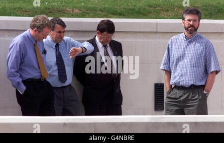 Ulster colloqui/Adams Foto Stock