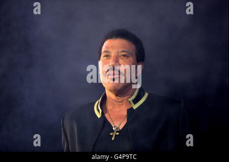 Landore, Swansea, Regno Unito. Il 18 giugno, 2016. Sabato 18 Giugno Lionel Richie riproduce il Liberty Stadium data di inizio del tour del Regno Unito. Credito: Adrian bianco/Alamy Live News Foto Stock