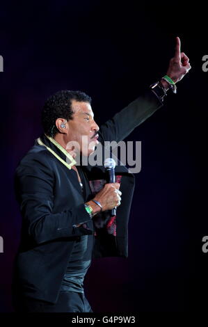 Landore, Swansea, Regno Unito. Il 18 giugno, 2016. Sabato 18 Giugno Lionel Richie riproduce il Liberty Stadium data di inizio del tour del Regno Unito. Credito: Adrian bianco/Alamy Live News Foto Stock