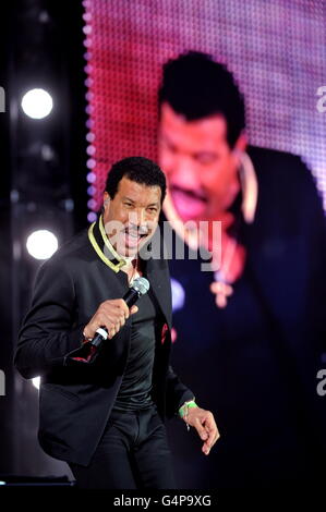 Landore, Swansea, Regno Unito. Il 18 giugno, 2016. Sabato 18 Giugno Lionel Richie riproduce il Liberty Stadium data di inizio del tour del Regno Unito. Credito: Adrian bianco/Alamy Live News Foto Stock