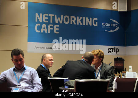 Il Networking Cafe il primo giorno della Rugby Expo 2011 Foto Stock