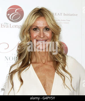 Melissa Odabash in arrivo per il Noble Gift Gala, al Dorchester Hotel nel centro di Londra. Foto Stock