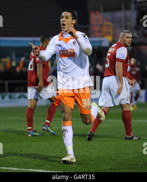 Calcio - fa Cup - terzo turno - Fleetwood Town / Blackpool - Highbury Stadium. Thomas Ince di Blackpool festeggia dopo aver segnato i suoi lati terzo gol contro Fleetwood Town. Foto Stock