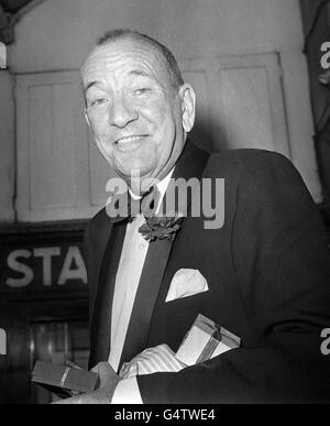 Teatro - 'Sail lontano" - Noel Coward - Savoy Theatre, Londra Foto Stock