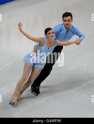 Great Britain's Sally Hoolin e James Hunt in azione durante il programma breve Pairs durante i Campionati europei di Pattinaggio di figura alla Motorpoint Arena, Sheffield. Foto Stock