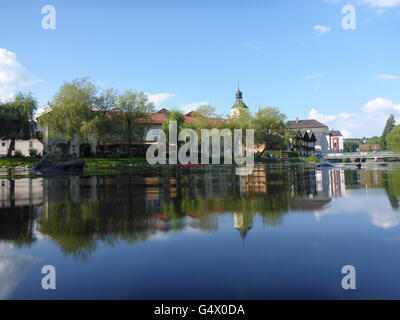 Fiume Schwarzer Regen, chiesa di San Michele, Regen, in Germania, in Baviera, Baviera, Niederbayern, Bassa Baviera Foto Stock