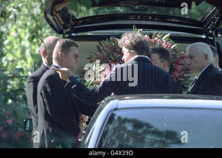 Yates funerale Geldof Foto Stock