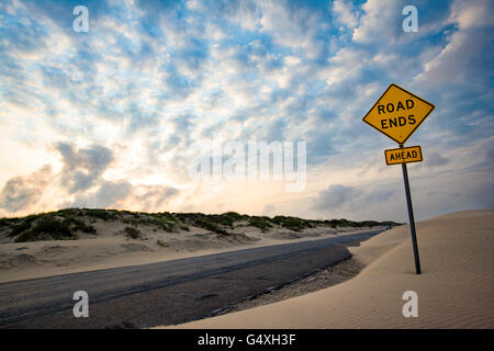 Fine della strada - South Padre Island Park Road 100 - Texas - USA Foto Stock