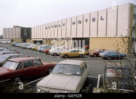 Il viaggio in aereo - Aeroporto di Heathrow Hotel - London Heathrow Airport Foto Stock