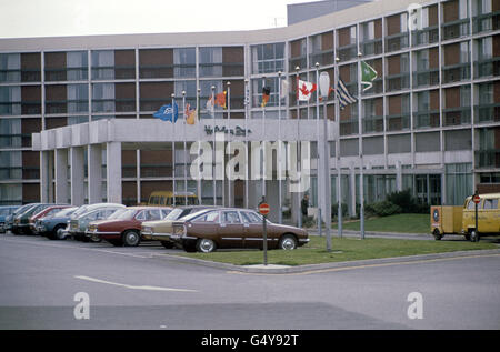 Il viaggio in aereo - Aeroporto di Heathrow Hotel - London Heathrow Airport Foto Stock