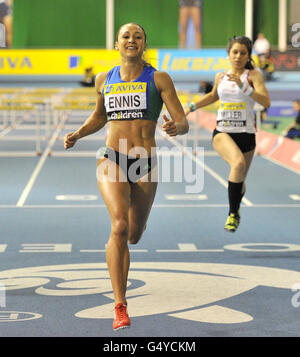 Jessica Ennis vince gli Hurdles da 60 metri delle donne durante gli Aviva Trials e i Campionati interni del Regno Unito, Istituto Inglese dello Sport di Sheffield. Foto Stock