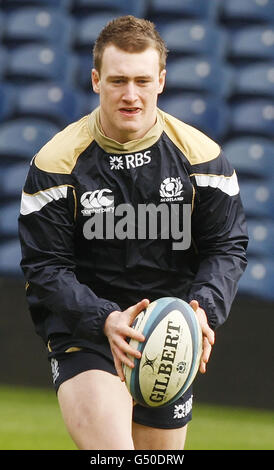 Rugby Union - RBS 6 Nations Championship 2012 - Scozia v Francia - Scozia Captains Run - Murrayfield. Stuart Hogg della Scozia durante il Captains Run al Murrayfield Stadium di Edimburgo. Foto Stock