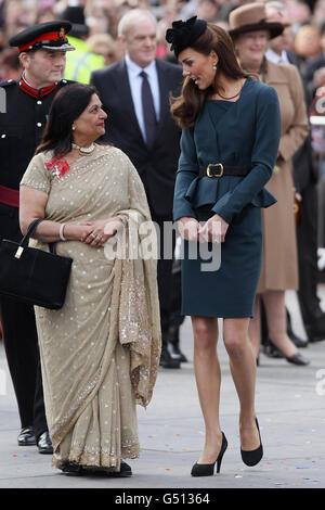 La Duchessa di Cambridge visita l'Università De Montfort di Leicester, durante una visita alla città come parte del Diamond Jubilee Tour. Foto Stock