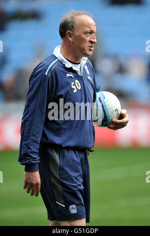 Calcio - Npower Football League Championship - Coventry City / Birmingham City - Ricoh Arena. Coventry City Goalkeeping coach Steve Ogrizovic Foto Stock