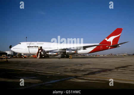 Aviazione - Qantas Airways Boeing 747 - Aeroporto di Heathrow, Londra Foto Stock