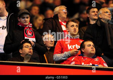 Calcio - npower Football League 1 - Charlton Athletic v Yeovil Town - The Valley. Charlton Athletic tifosi negli stand Foto Stock