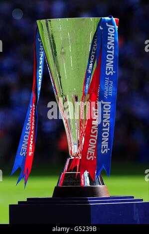 Calcio - Johnstone's Paint Trophy - finale - Chesterfield v Swindon Town - Wembley Stadium. Vista generale del Johnstone's Paint Trophy Foto Stock