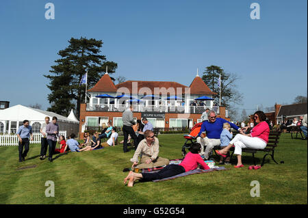 Horse Racing - Inverno Derby Day - Lingfield Park Foto Stock