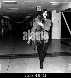 Bianca Jagger Heathrow Foto Stock