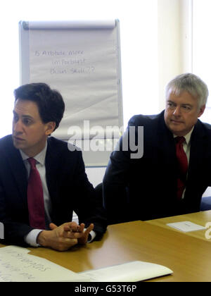 Ed Miliband visita in Galles Foto Stock