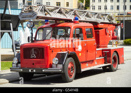 Antico tedesco Magirus Deutz motore Fire a Bergen, Norvegia Foto Stock