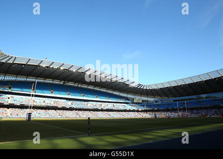 Rugby League - Stobart Super League - Magic Weekend - Warrington Wolves / Widnes Vikings - Etihad Stadium. Vista generale di Warrington Wolves / Widnes Vikings durante la Stobart Super League, Magic Weekend match all'Etihad Stadium, Manchester. Foto Stock