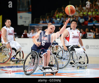 Sport - Coppa del mondo Paralimpico 2012 BT - due° giorno - Manchester Regional Arena. Jeremy Lade in azione negli Stati Uniti durante il secondo giorno della Coppa del mondo Paralimpica BT alla Manchester Regional Arena di Manchester. Foto Stock