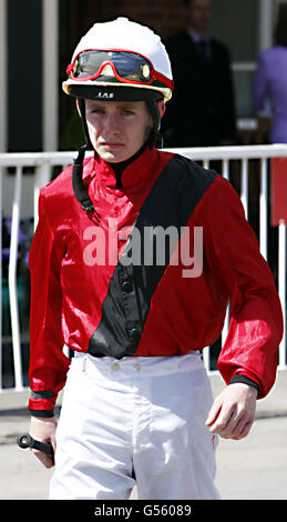 Horse Racing - Betfred Derby giornata di prova - Lingfield Park Foto Stock