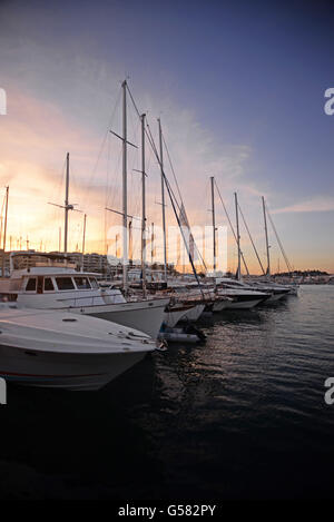 Tramonto al porto di Ibiza, isole Baleari, Spagna Foto Stock